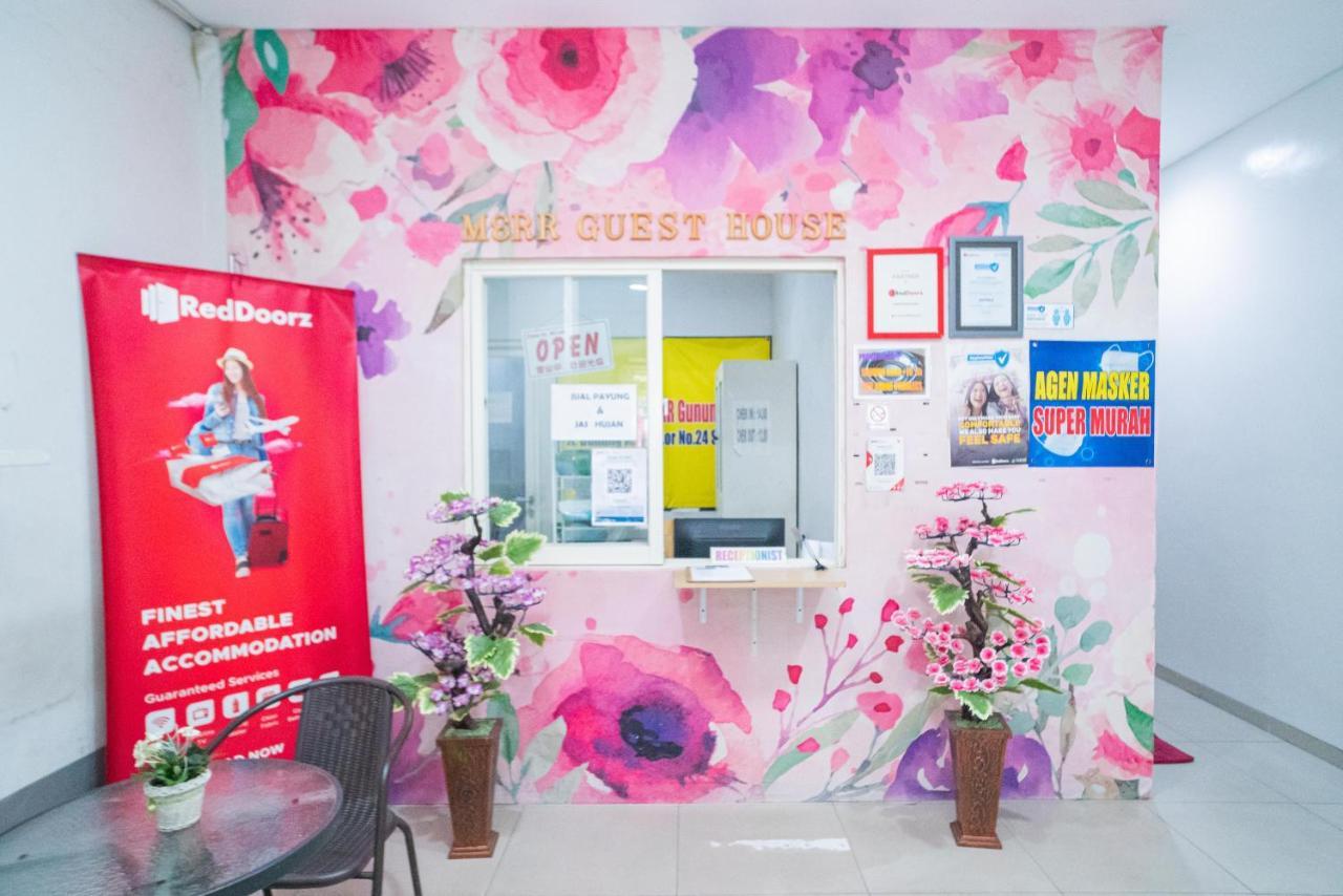 Reddoorz At Merr Rungkut Jl Gunung Anyar Gununganjar Exterior photo