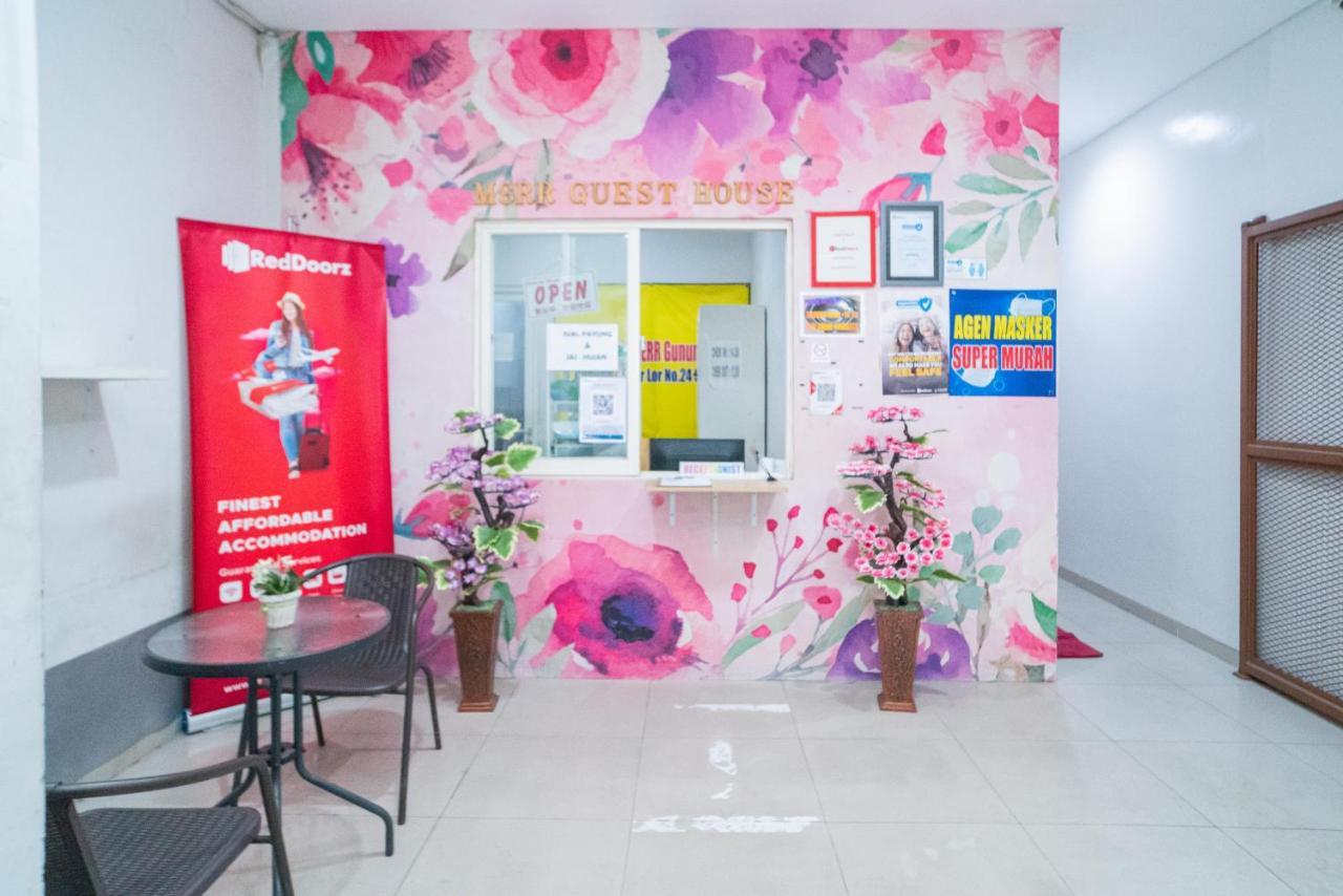 Reddoorz At Merr Rungkut Jl Gunung Anyar Gununganjar Exterior photo